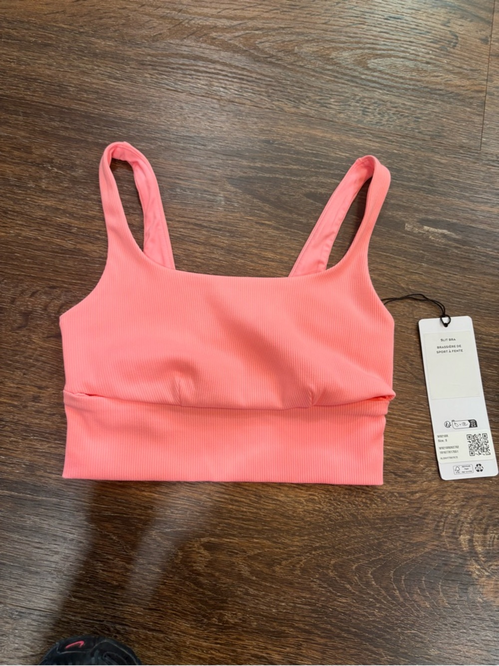 ALO Yoga Neon Bubblegum Slit Bra